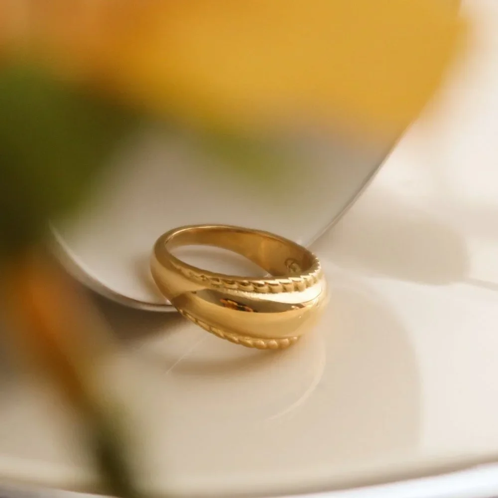NEW 18K Gold Plated Braided Wide Curve Ring
